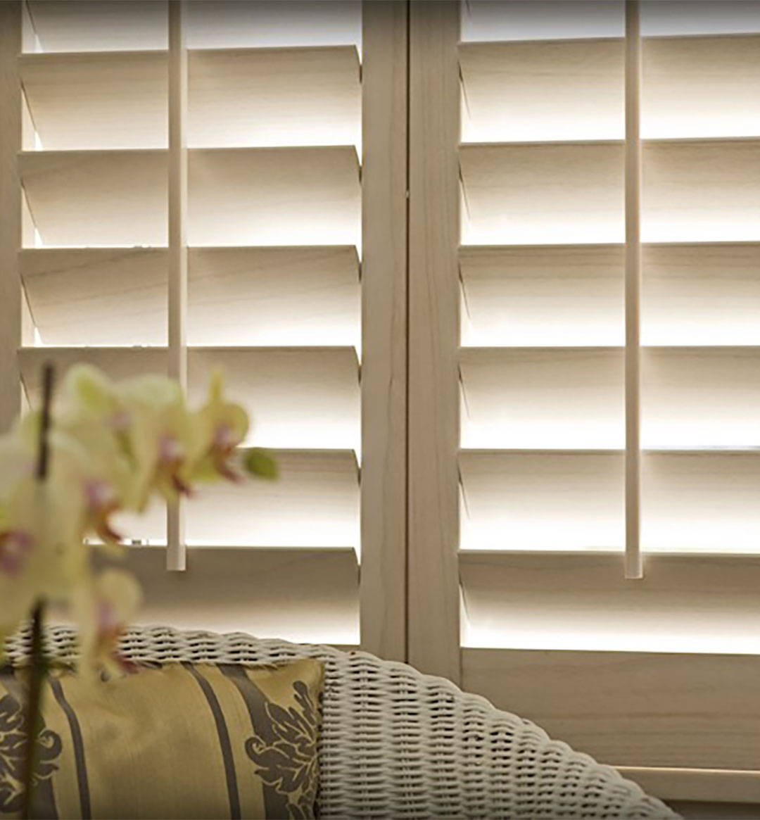 Plantation shutters sunshine shutters